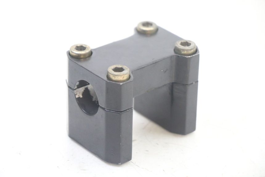 photo de SOPORTE DE MANILLAR LONCIN DIRT BIKE 125 - Vista principal