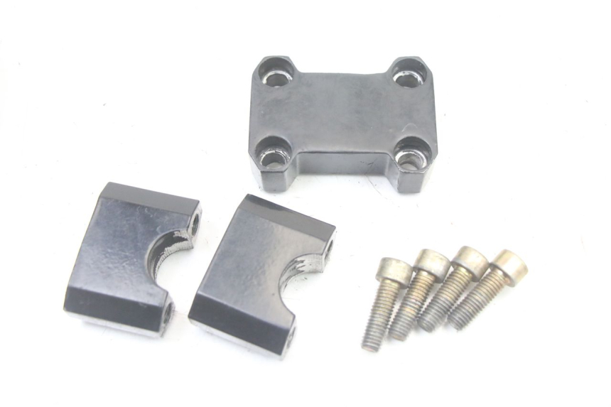 photo de SOPORTE DE MANILLAR LONCIN DIRT BIKE 125 - Detalles de los puntos de fijación