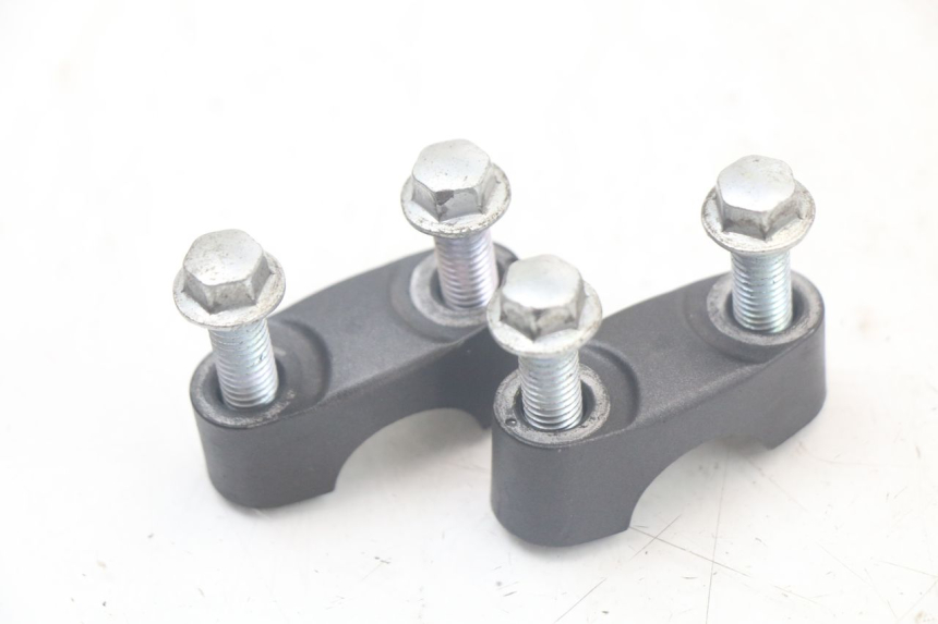 photo de SOPORTE DE MANILLAR YAMAHA MT-07 MT07 ABS 700 (2014 - 2017) - Zoom estado de uso