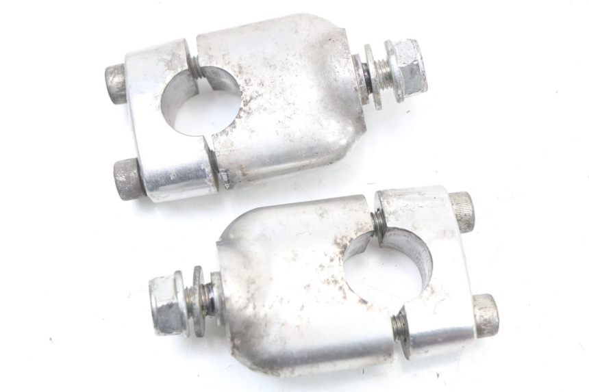 photo de TORRETAS MANILLAR HONDA PCX (JF28) 125 (2009 - 2011) - Detalle de la pieza