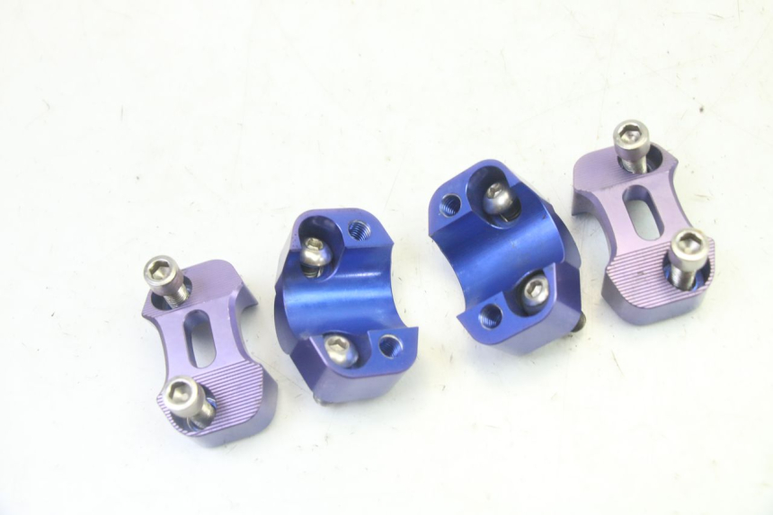 photo de TORRETAS MANILLAR DERBI SENDA SM DRD 50 (2008 - 2013) - Vista principal