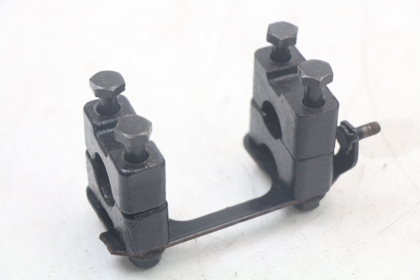 photo de SOPORTE DE MANILLAR HYTRACK ST 170 (2020 - 2024) - Vista principal