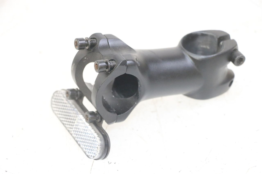 photo de PUENTE DE MANILLAR NAMI STELLAR 1 - Primer plano técnico