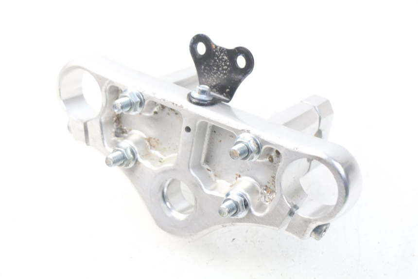 photo de TORRETAS MANILLAR NITRO MOTORS STORM DIRTBIKE 110 - Primer plano técnico