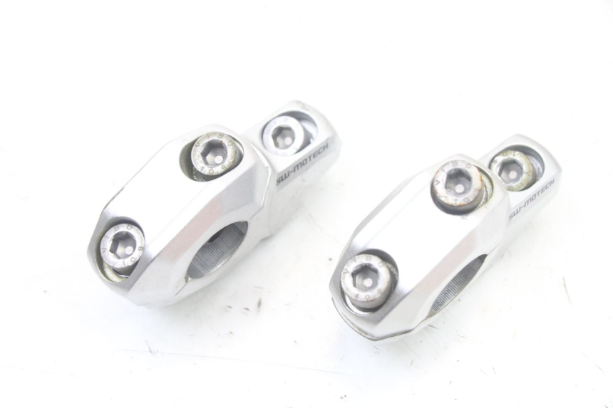 photo de TORRETAS MANILLAR SUZUKI GSF S BANDIT 600 (2000 - 2004) - Vista principal