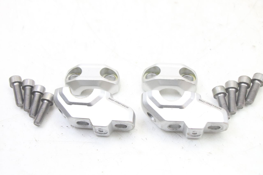 photo de TORRETAS MANILLAR SUZUKI GSF S BANDIT 600 (2000 - 2004) - Vista general del producto