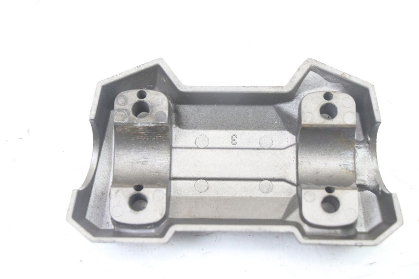 photo de SOPORTE DE MANILLAR SYM JET 14 4T 50 (2018 - 2022) - Primer plano técnico