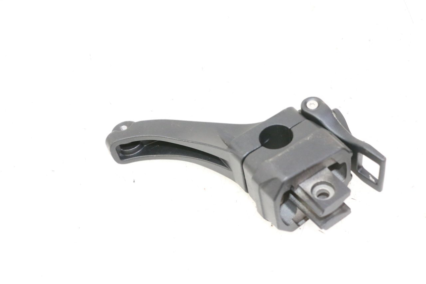 photo de TORRETAS MANILLAR DUALTRON VICTOR LIMITED 1 - Primer plano técnico