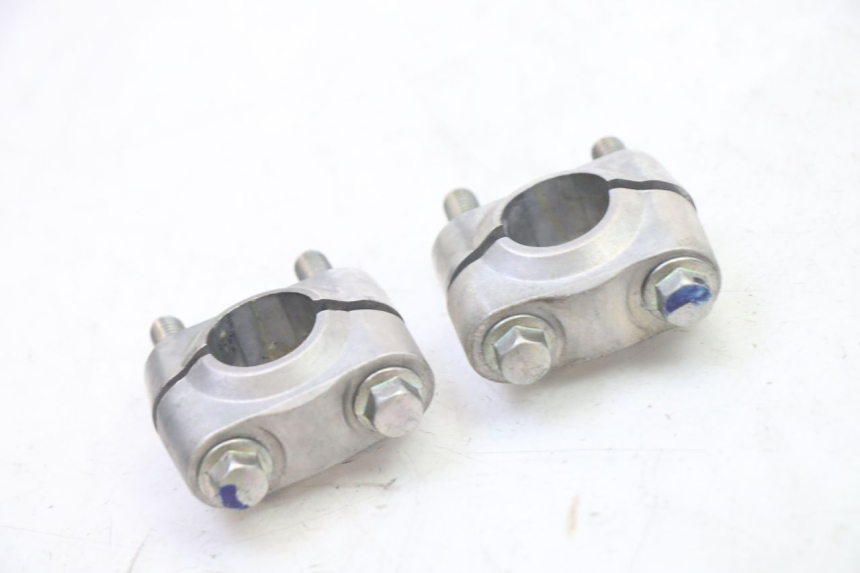 photo de TORRETAS MANILLAR YAMAHA XMAX X-MAX 125 (2021 - 2025) - Zoom estado de uso