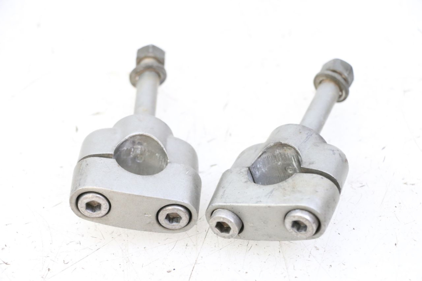 photo de TORRETAS MANILLAR YAMAHA XJN DIVERSION 600 (2000 - 2003) - Otra perspectiva