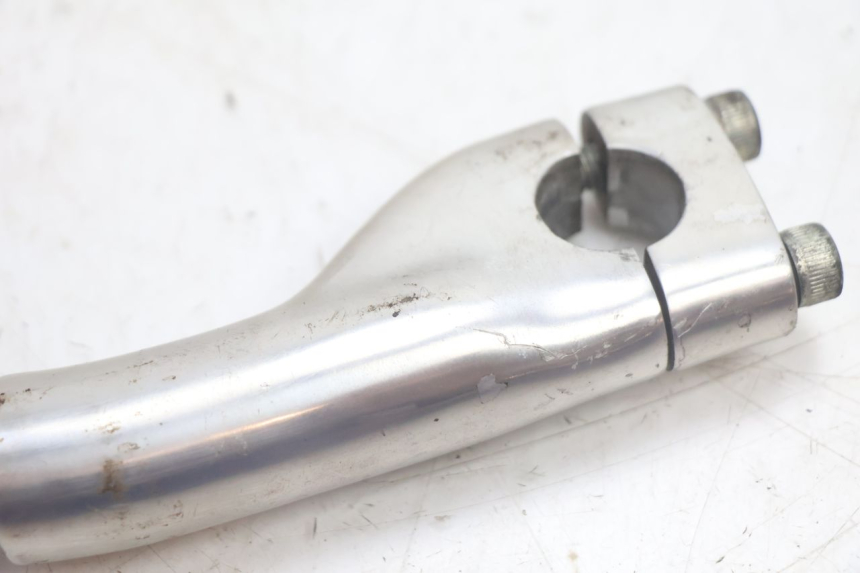 photo de TORRETAS MANILLAR YAMAHA XV VIRAGO 535 (1988 - 2004) - Primer plano de alta resolución