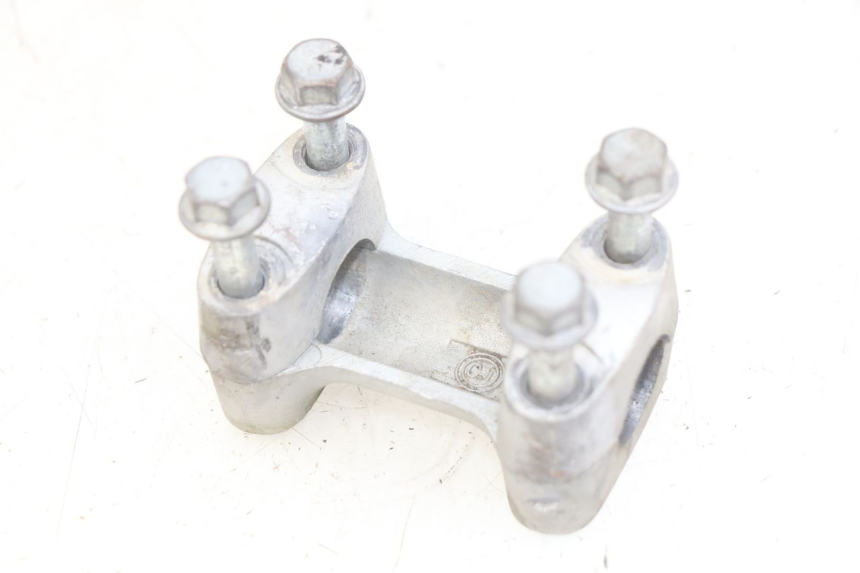 photo de SOPORTE DE MANILLAR SHINERAY XY250 STXE 250 (2006 - 2012) - Zoom estado de uso