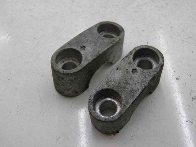 photo de TORRETAS MANILLAR YAMAHA XMAX X-MAX 125 (2006 - 2009) - Vista principal