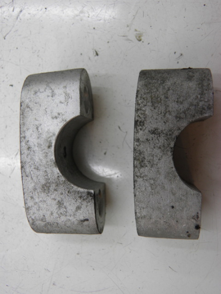 photo de TORRETAS MANILLAR YAMAHA XMAX X-MAX 125 (2006 - 2009) - Detalle de la pieza