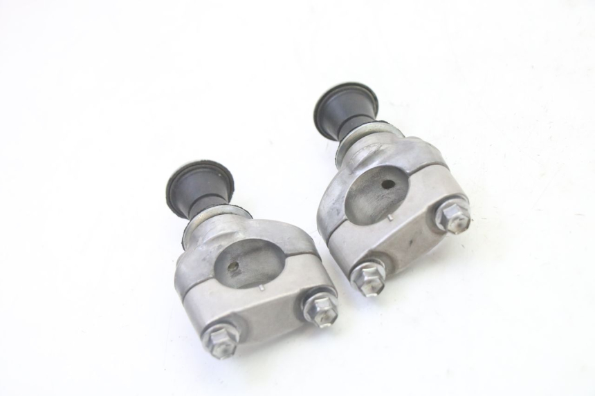 photo de TORRETAS MANILLAR YAMAHA YZ-F YZF 250 (2014 - 2018) - Otra perspectiva