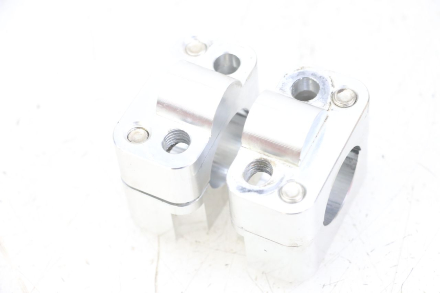 photo de Soporte de manillar YAMAHA YZ 85 (2002 - 2018) - Otra perspectiva