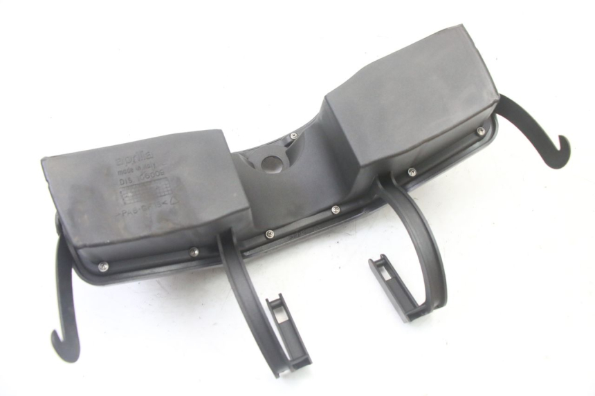 photo de CAJA DE GUANTES APRILIA ATLANTIC 125 (2003 - 2009) - Primer plano técnico