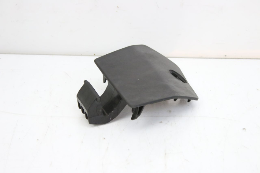 photo de CAJA DE GUANTES PEUGEOT CITYSTAR 50 (2013 - 2017) - Detalle de la pieza