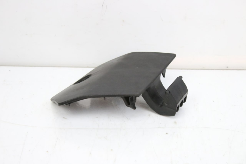 photo de CAJA DE GUANTES PEUGEOT CITYSTAR 50 (2013 - 2017) - Zoom estado de uso