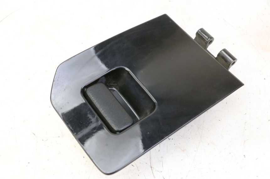 photo de PUERTA GUANTERA HONDA FES S-WING SWING ABS 125 (2007 - 2015) - Detalle de la pieza