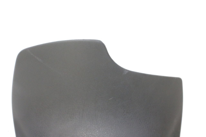 photo de CAJA DE GUANTES PIAGGIO FLY 2T 50 (2004 - 2017) - Estado de la superficie y material