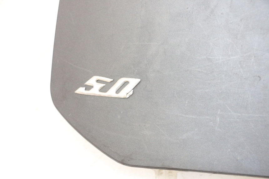 photo de PUERTA GUANTERA KYMCO LIKE 4T 50 (2019 - 2025) - Estado de la superficie y material