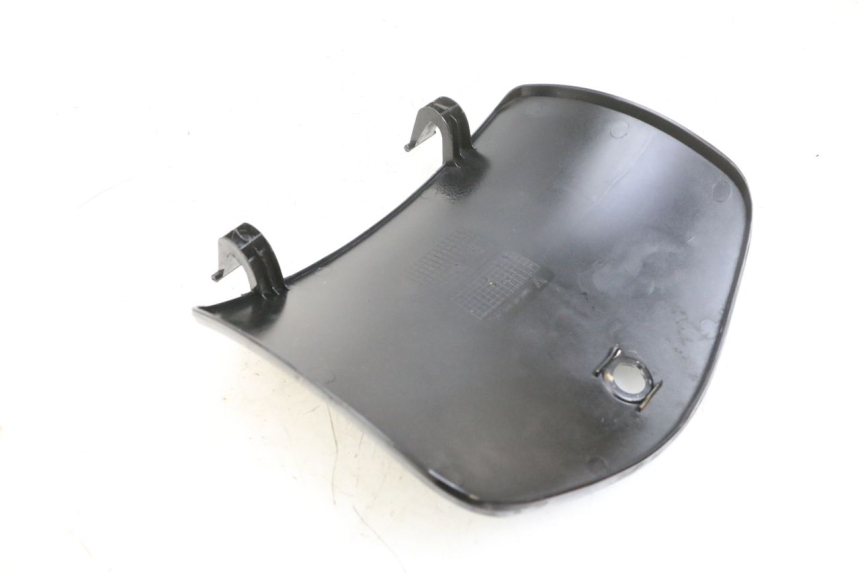 photo de PUERTA GUANTERA JM MOTORS OLDIES GT 4T 50 (2018 - 2025) - Primer plano técnico