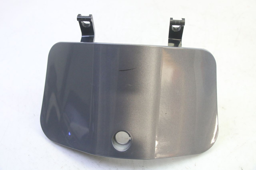 photo de PUERTA GUANTERA EFUN PUSA 1 - Primer plano técnico