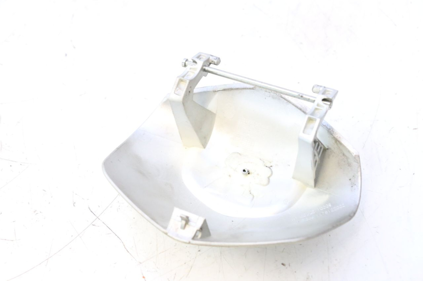 photo de PUERTA GUANTERA PEUGEOT SATELIS 125 (2013 - 2018) - Zoom estado de uso