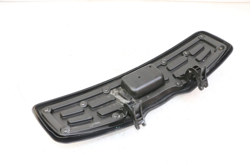 photo de CAJA DE GUANTES SUZUKI BURGMAN 125 (2007 - 2014) - Zoom estado de uso