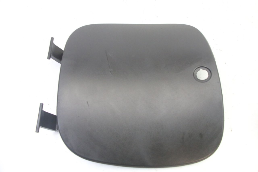 photo de CAJA DE GUANTES PEUGEOT TWEET 4T 50 (2014 - 2019) - Zoom estado de uso