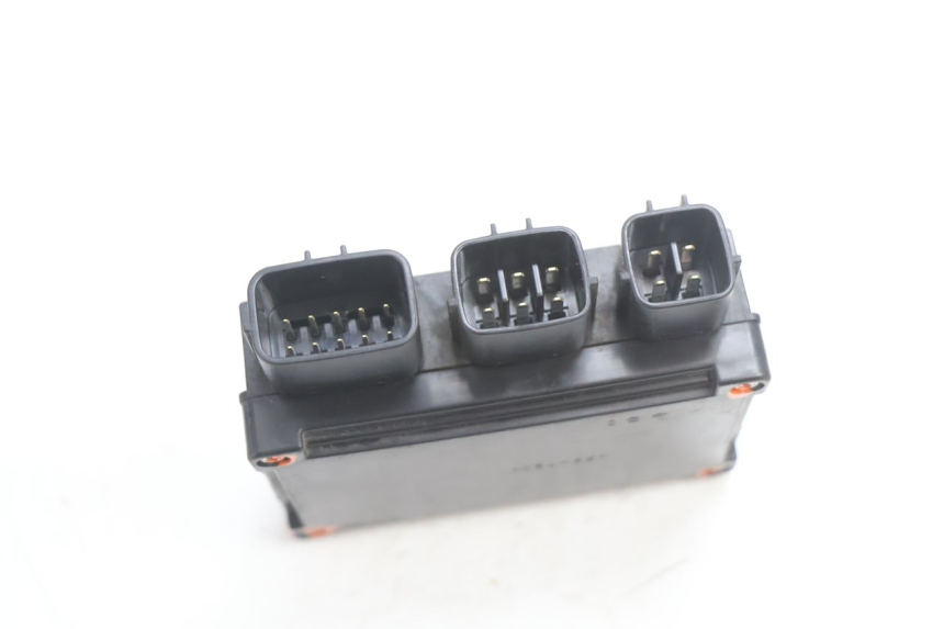 photo de CAJA FUSIBLES KAWASAKI ER-6 ER6 N 650 (2005 - 2009) - Zoom estado de uso
