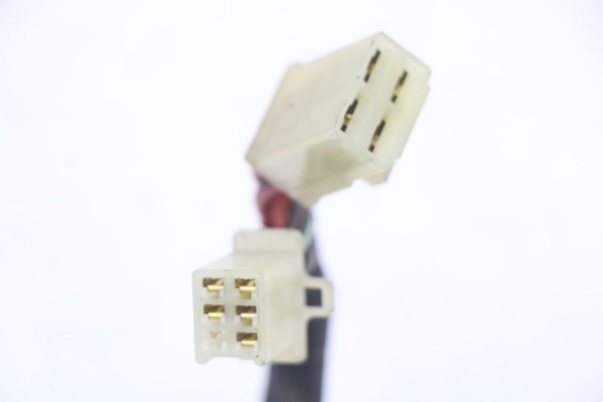 photo de PORTAFUSIBLE HONDA FES PANTHEON 2T 125 (1998 - 2002) - Primer plano técnico