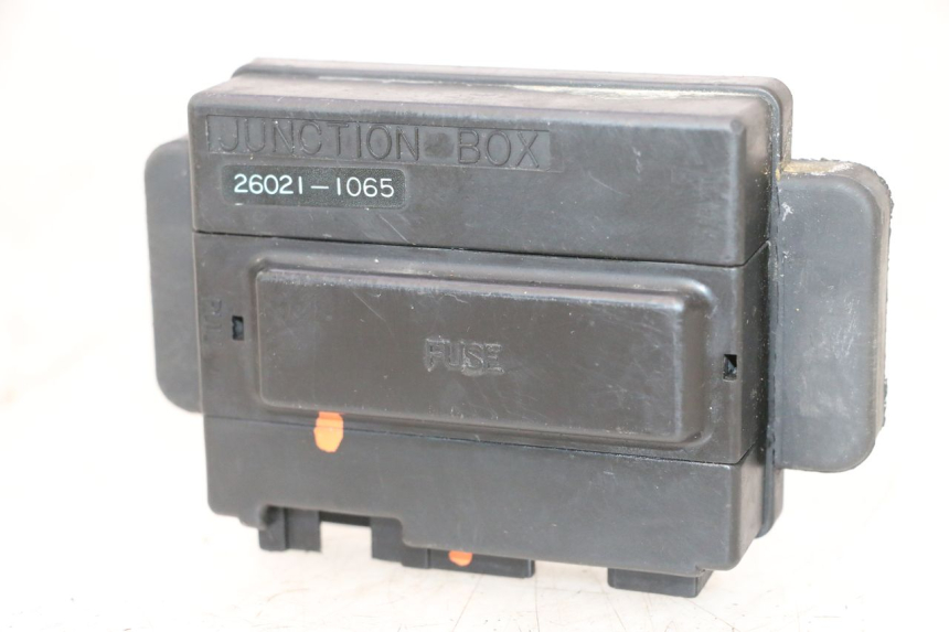 photo de CAJA FUSIBLES KAWASAKI GPX F ZX750F 750 (1986 - 1990) - Vista principal