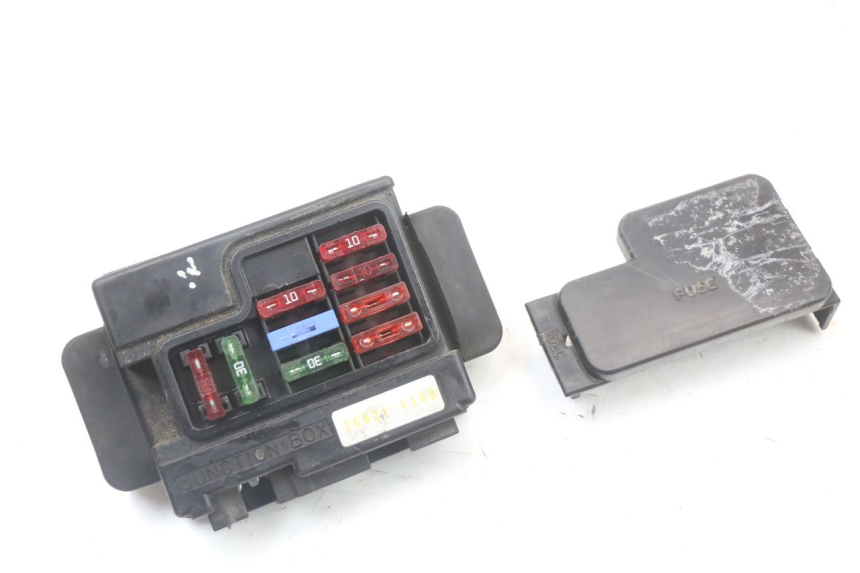 photo de PORTAFUSIBLE KAWASAKI ZR7 ZR-7 S 750 (1999 - 2004) - Detalle de la pieza