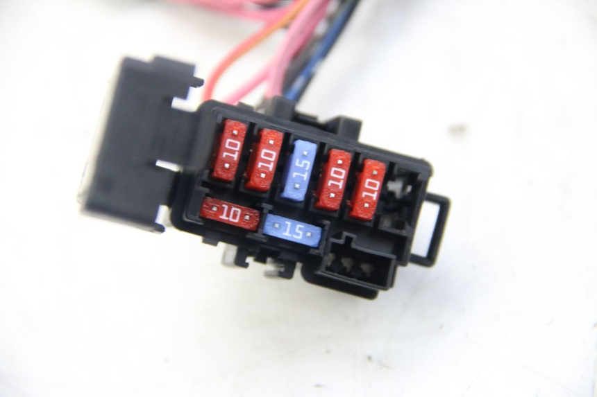 photo de PORTAFUSIBLE HONDA PES PS I 125 (2006 - 2012) - Zoom estado de uso