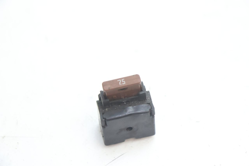 photo de CAJA FUSIBLES PIAGGIO TYPHOON 50 (2000 - 2009) - Detalle de la pieza