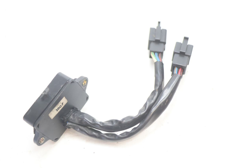 photo de CAJA FUSIBLES HONDA XRV AFRICA TWIN 750 (1990 - 1992) - Otra perspectiva