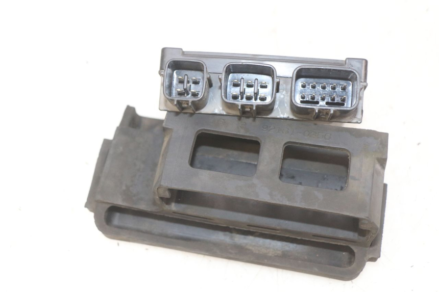 photo de PORTAFUSIBLE KAWASAKI Z 750 (2007 - 2013) - Zoom estado de uso