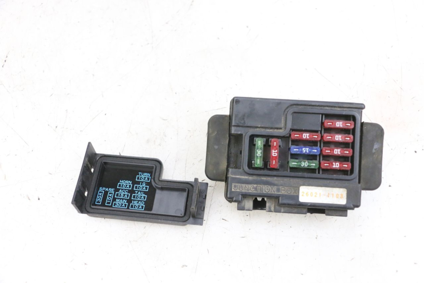 photo de CAJA FUSIBLES KAWASAKI ZR 7 750 (1999 - 2004) - Vista principal