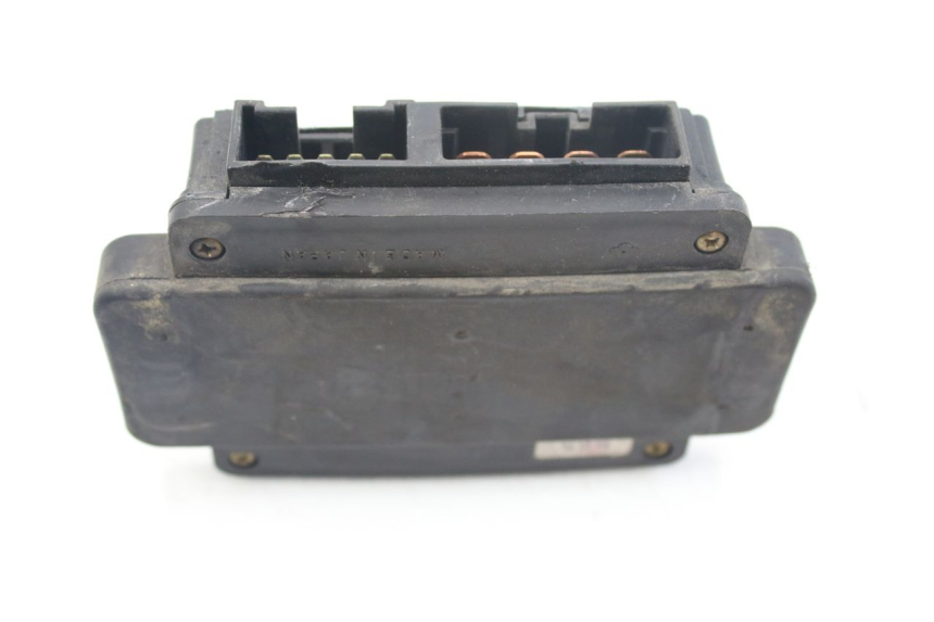 photo de PORTAFUSIBLE KAWASAKI ZZR 600 (1995 - 2004) - Detalle de la pieza