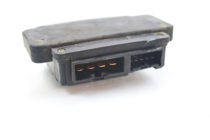 photo de PORTAFUSIBLE KAWASAKI ZZR 600 (1995 - 2004) - Otra perspectiva