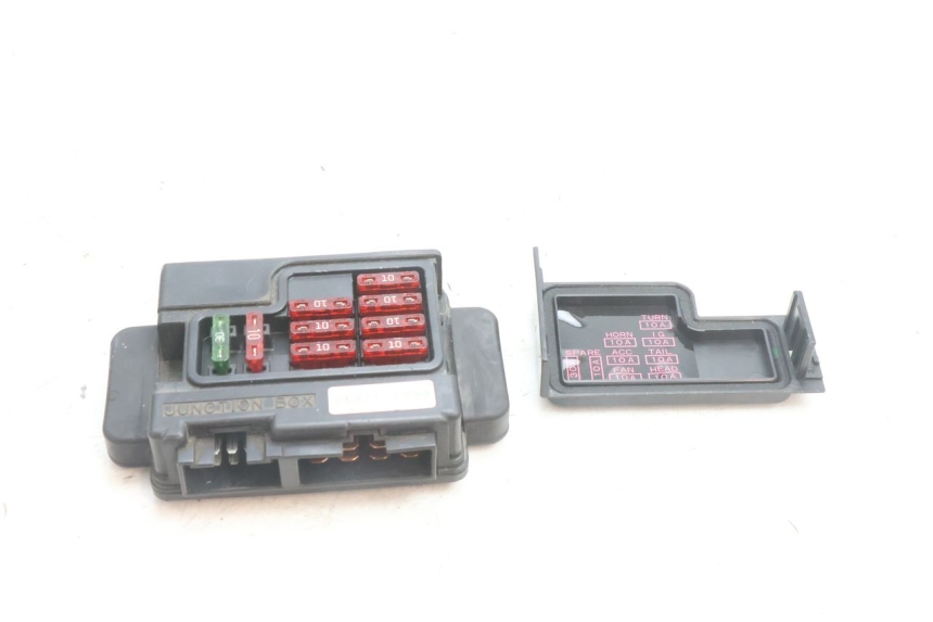 photo de PORTAFUSIBLE KAWASAKI ZZR 600 (1995 - 2004) - Vista principal