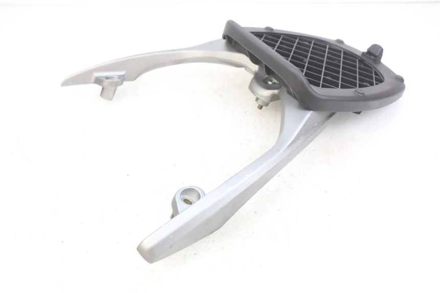 photo de PORTAEQUIPAJES  KYMCO AGILITY 16+ 4T 50 (2018 - 2023) - Zoom estado de uso