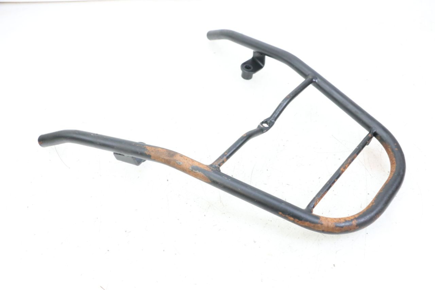 photo de PORTAEQUIPAJES KYMCO AGILITY 4T 50 (2005 - 2018) - Detalles de los puntos de fijación