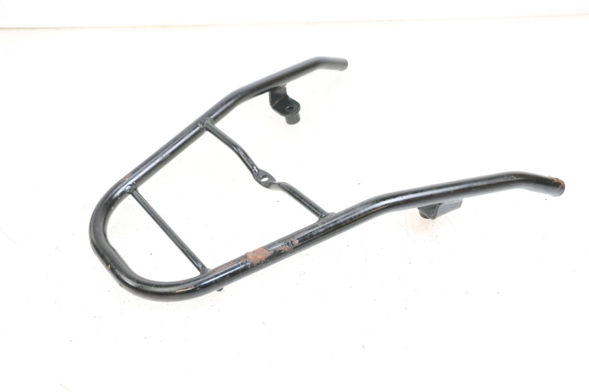 photo de PORTAEQUIPAJES  KYMCO AGILITY PREMIUM 50 (2007 - 2010) - Detalles de los puntos de fijación