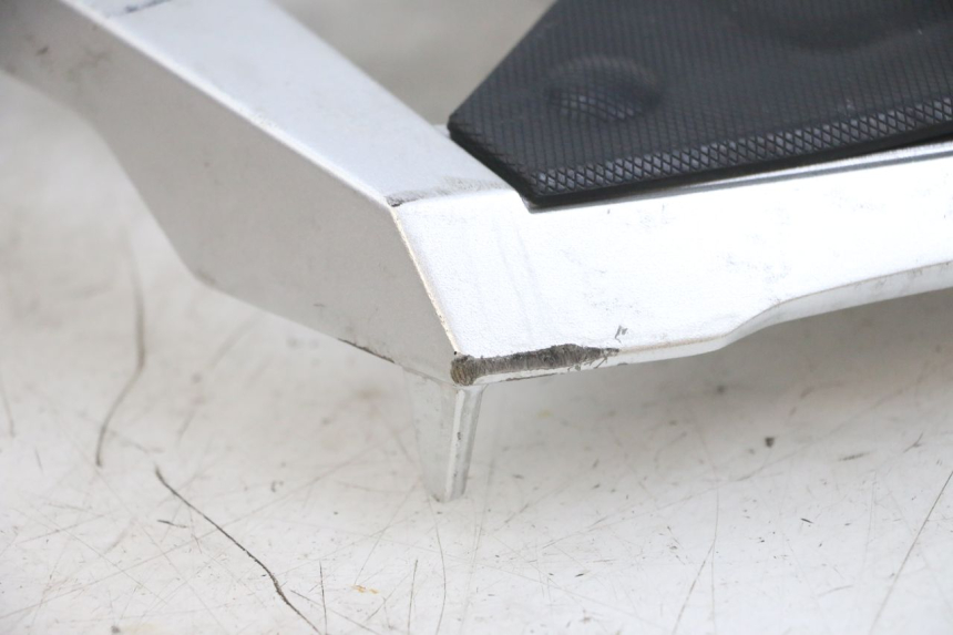 photo de PORTAEQUIPAJES  SUZUKI DL V STROM 1000 (2002 - 2007) - Zoom estado de uso