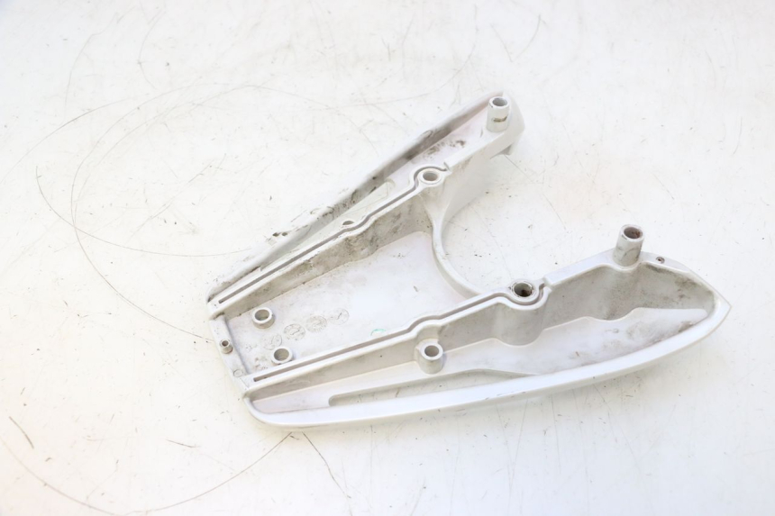 photo de PORTAEQUIPAJES  KEEWAY F-ACT NAKED 50 (2009 - 2014) - Detalle de la pieza