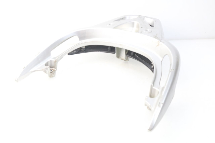 photo de PORTAEQUIPAJES  HONDA FES PANTHEON 125 (2003 - 2007) - Primer plano técnico