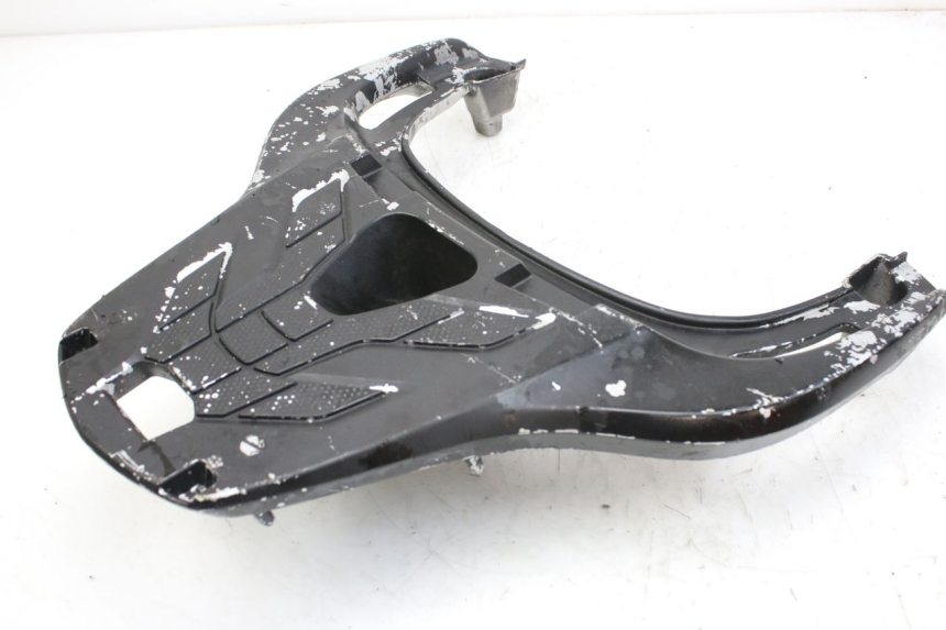 photo de PORTAEQUIPAJES HONDA FES S-WING SWING ABS 125 (2007 - 2015) - Primer plano técnico